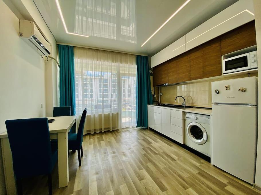 Summerluxe Mamaia Exteriör bild